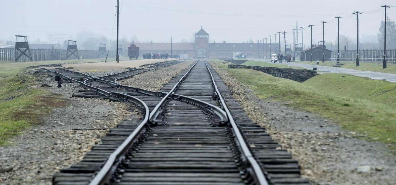 auschwitz ebrei olocausto 1 lapresse1280