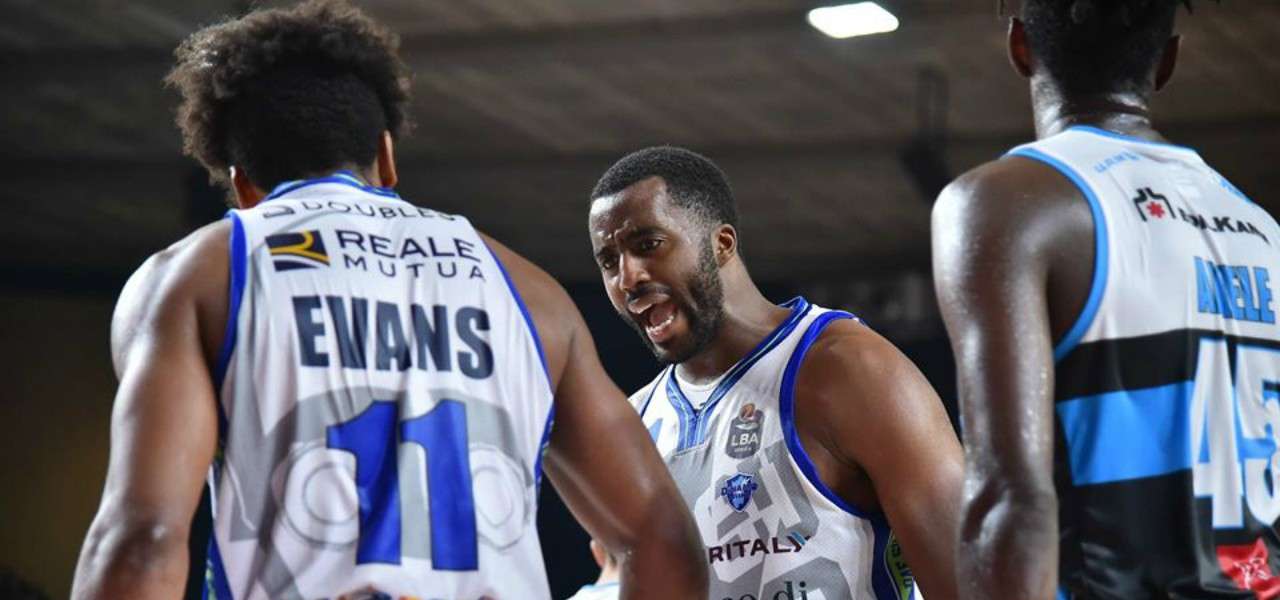 McLean Evans Sassari basket lapresse 2019