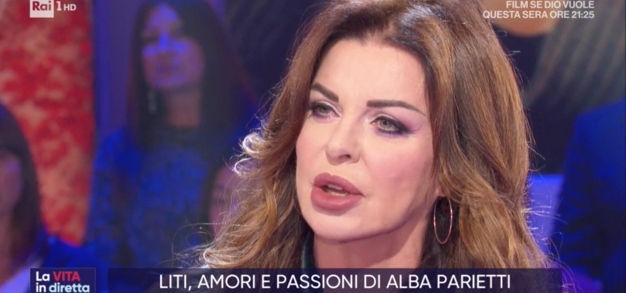alba parietti vita diretta