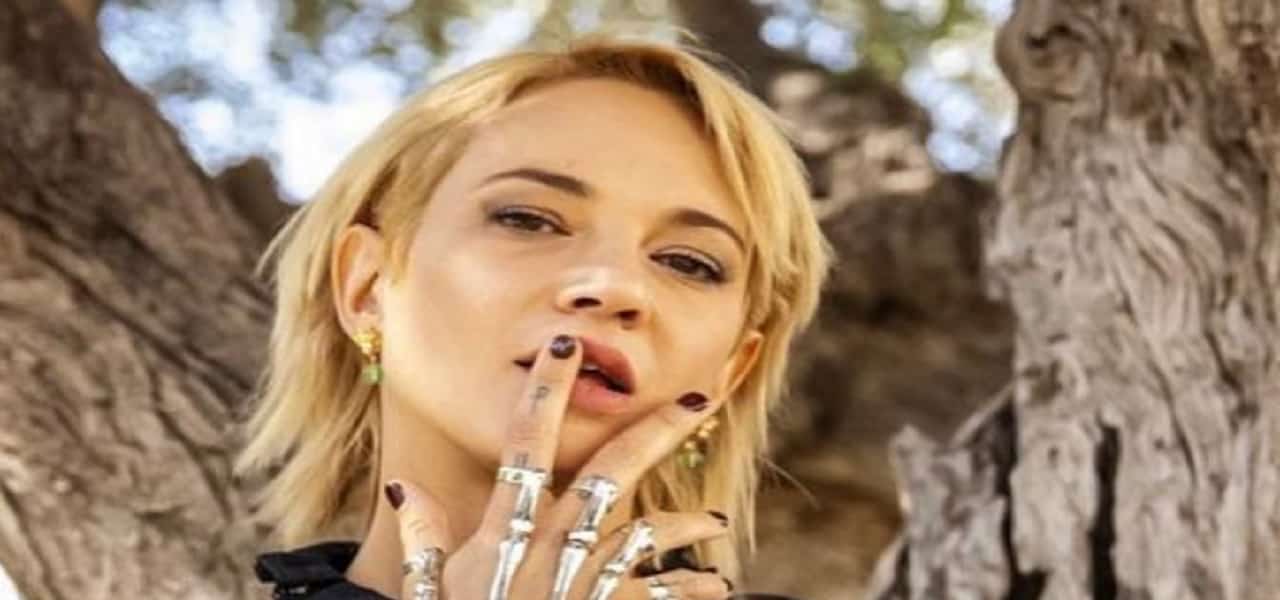 asia argento min