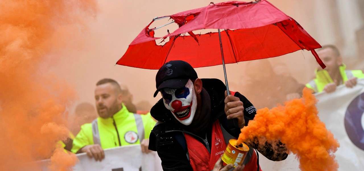 francia sciopero contro riforma pensioni macron 2019 lapresse