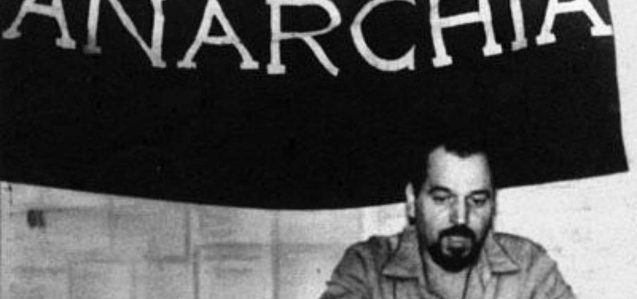 Giuseppe Pinelli Chi è/ La Storia Del Ferroviere Anarchico, Piazza ...