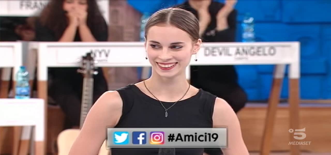 karina amici 19 min