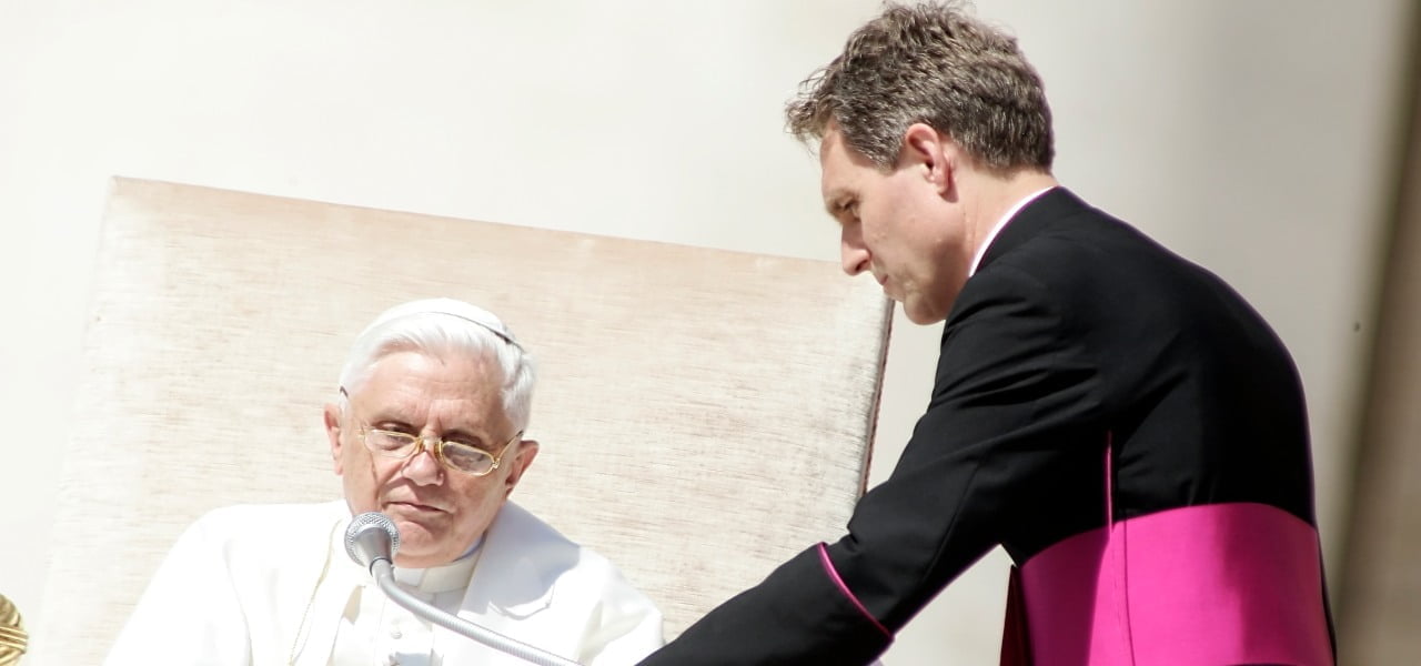 papa e Georg Ganswein