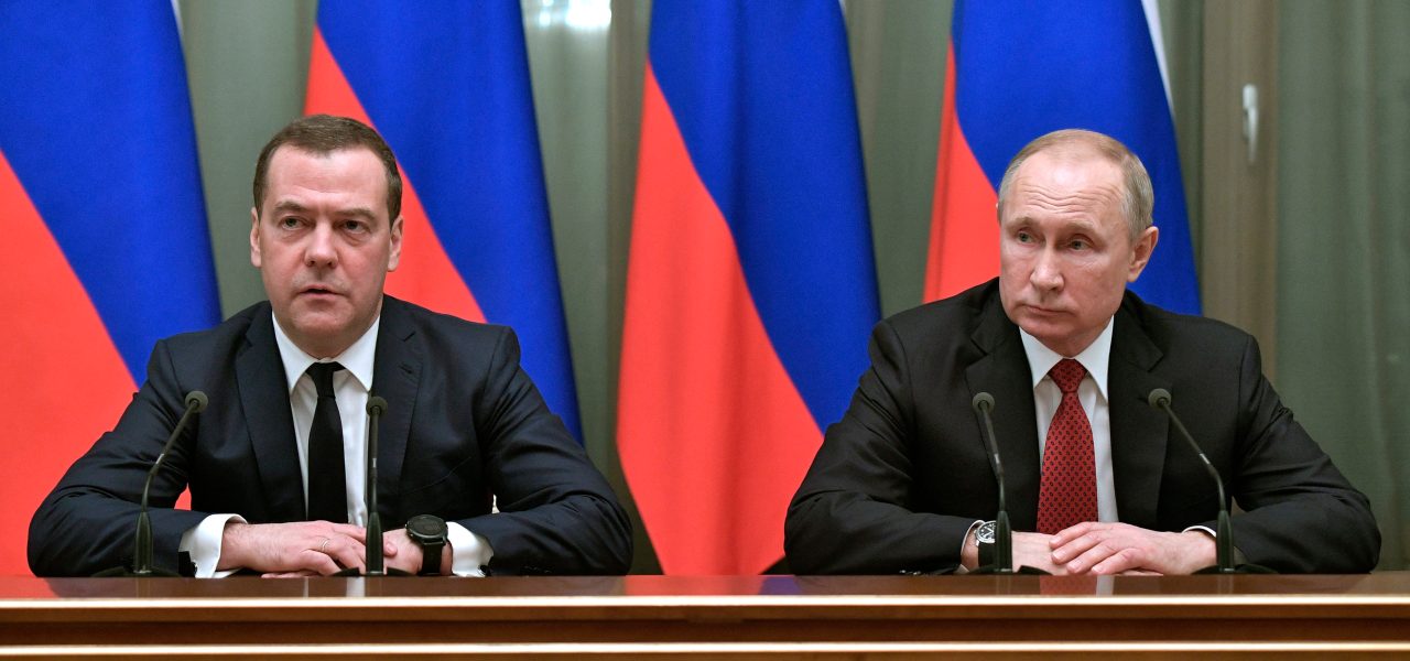 Medvedev e Putin