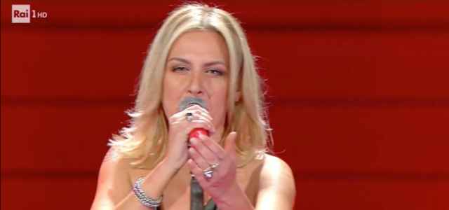 IRENE GRANDI, CANZONE “FINALMENTE IO”/ Apre la gara a suon di rock