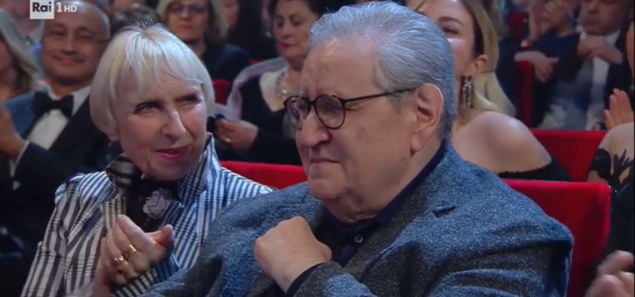 Rosa Maria Moglie Vincenzo Mollica La Reazione All Omaggio Di Sanremo 2020 Al Marito