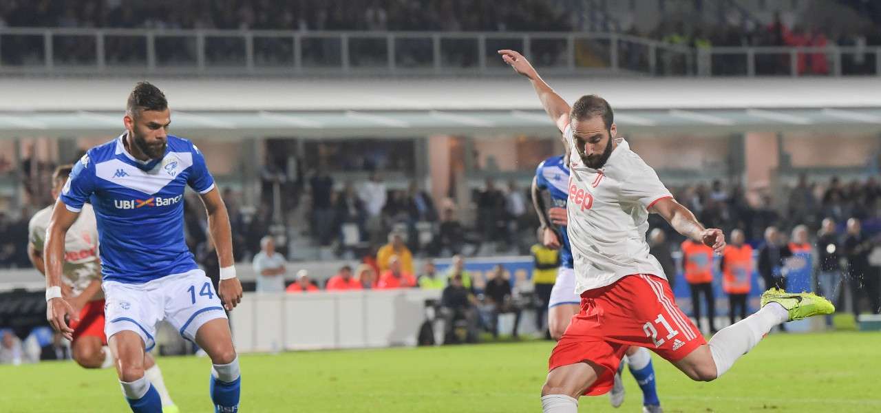 Chancellor Higuain Brescia Juventus lapresse 2020