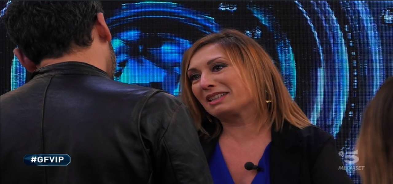 nunzia settembre sorella pago