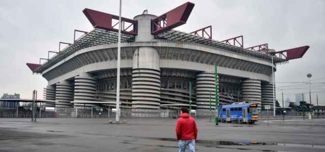 riapertura stadi