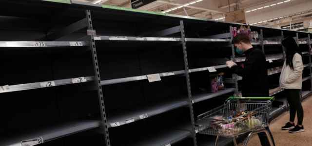 supermercato Londra vuoto lapresse 2020 640x300