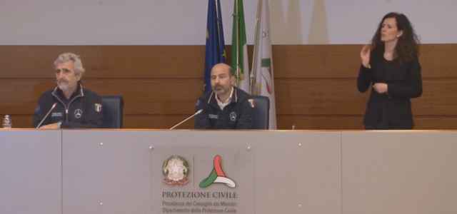 miozzo dangelo conferenza stampa protezione civile 640x300