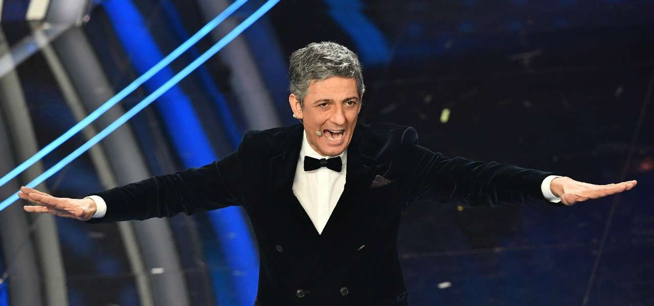 Fiorello Sanremo braccia lapresse 2020 1