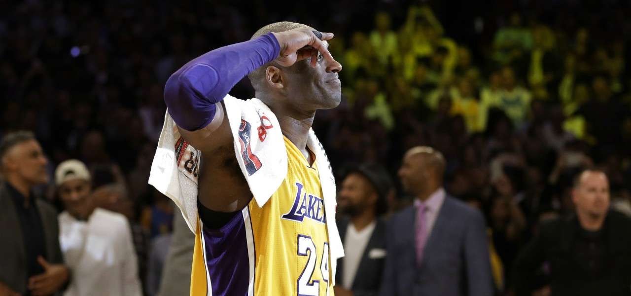 Kobe Bryant Lakers saluto lapresse 2020