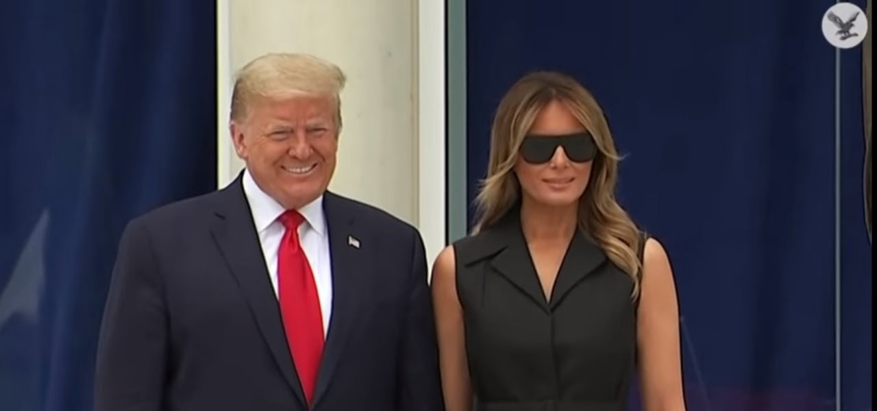Donald e Melania Trump foto YouTube