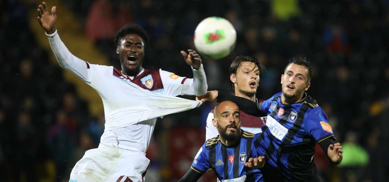 diretta salernitana juve stabia risultato finale 2 1 successo in dieci