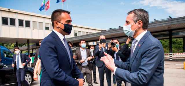 Di Maio e Cassis