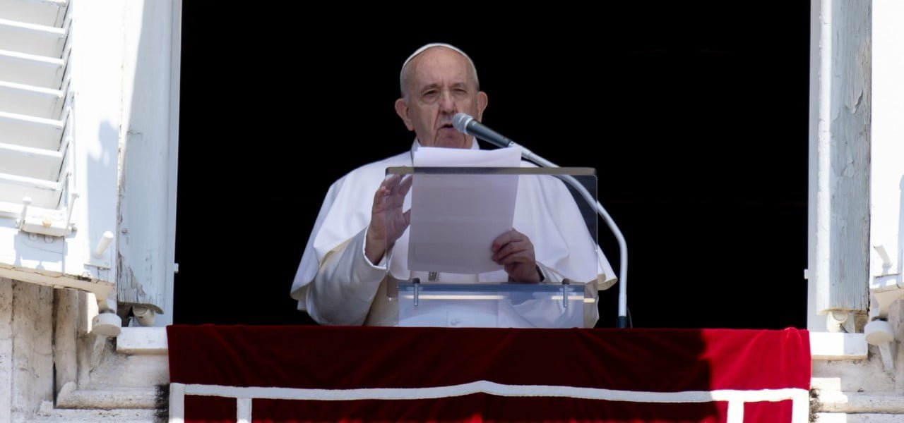 Papa Francesco Angelus lapresse 2020