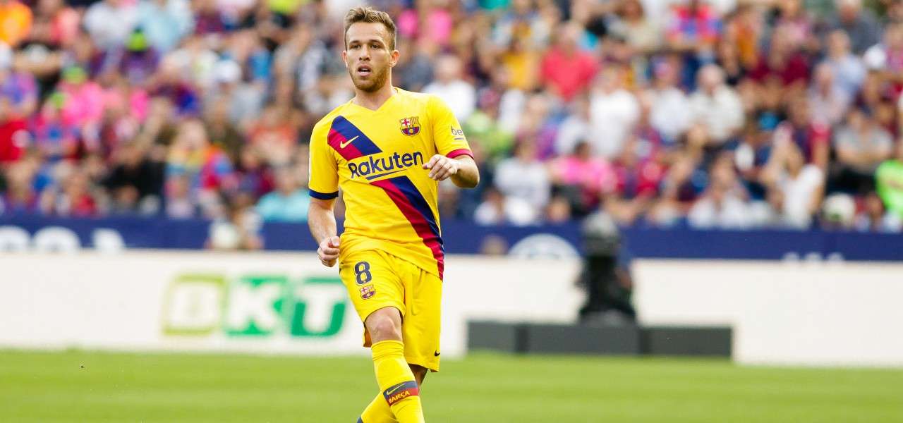 Arthur Melo Barcellona gialla lapresse 2020