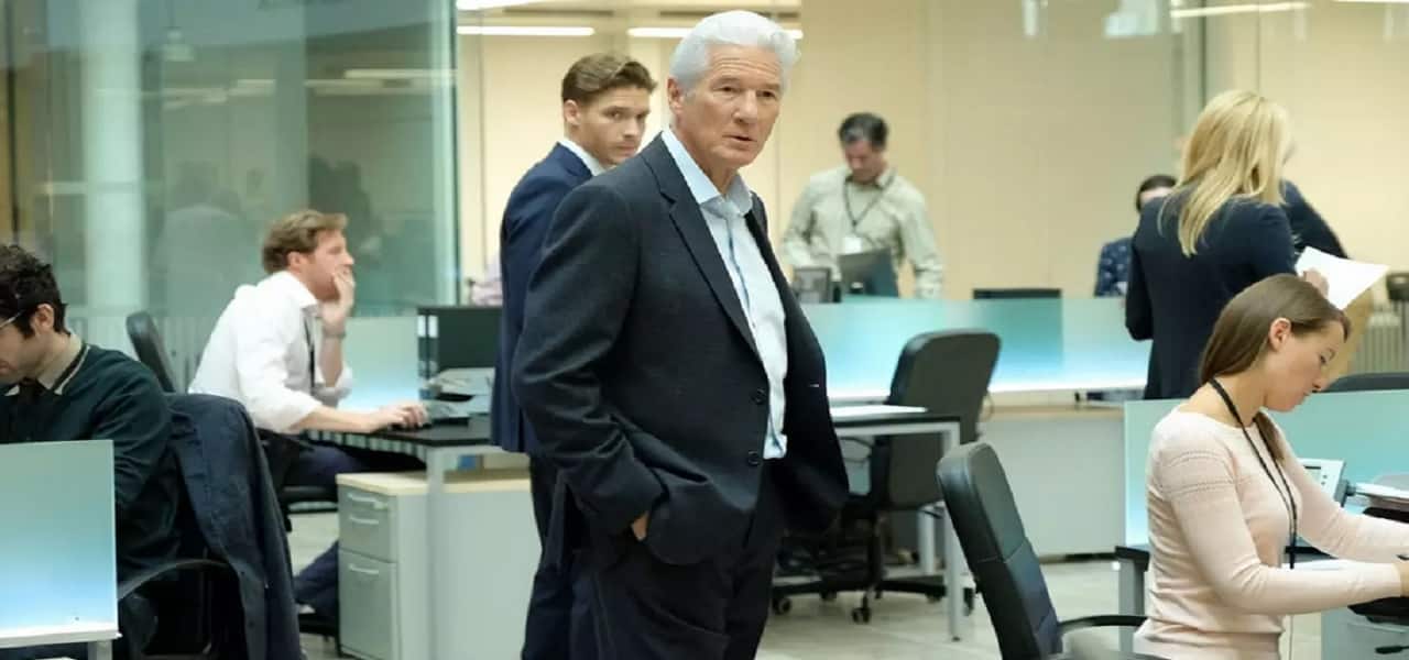 MotherFatherSon min
