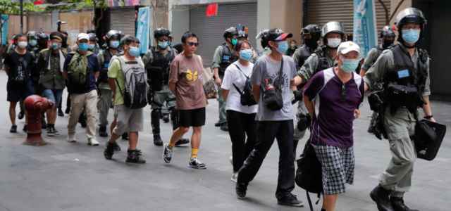 Arresti Hong Kong