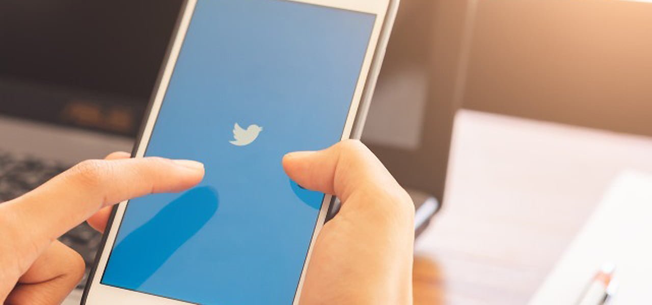Twitter installato su un telefono