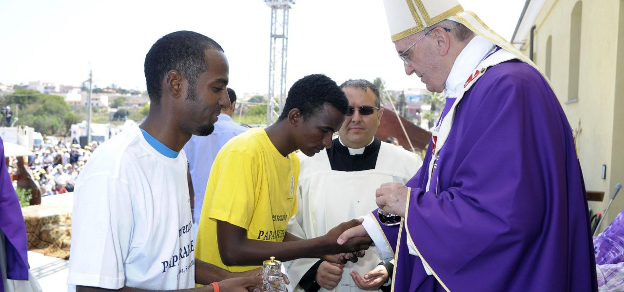 Papa francesco a Lampedusa