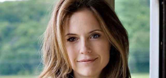 kelly preston instagram 640x300