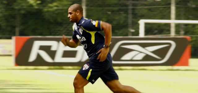 Adriano allenamento Sao Paulo lapresse 2020 640x300