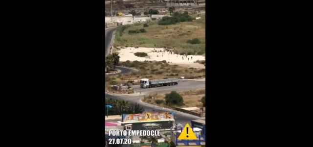 porto empedocle migranti