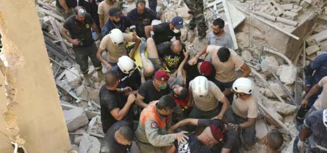 libano beirut esplosione 1 lapresse1280 640x300