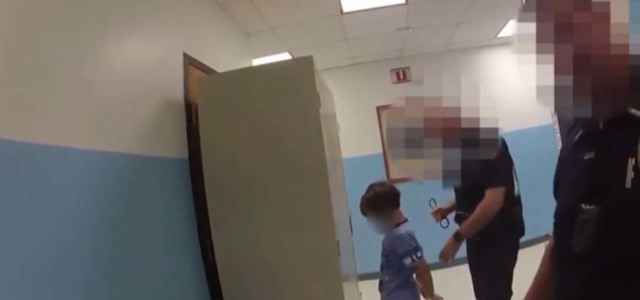 bambino arrestato video 640x300