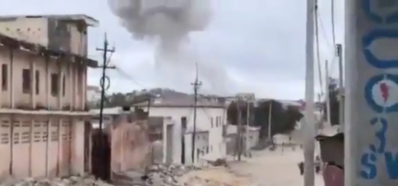 Attentato Hotel Mogadiscio: Almeno 30 Morti/ Video, Attacco Terroristi ...