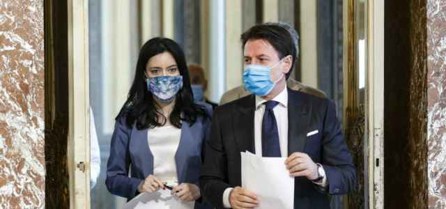 azzolina conte 1 lapresse1280 640x300