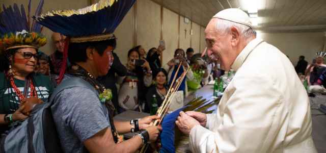 Papa Francesco Amazzonia