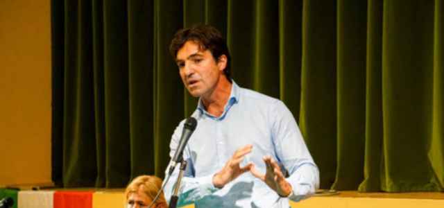 francesco acquaroli 2020 facebook 640x300