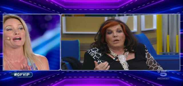 flavia vento contro patrizia de blanck 640x300