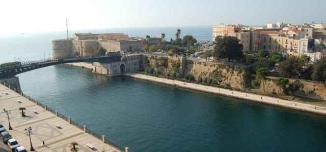 taranto pixabay 640x300