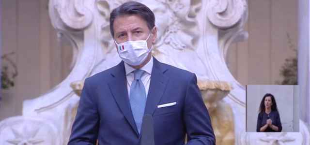 conte premier conferenza stampa covid dpcm youtube chigi 2020 640x300