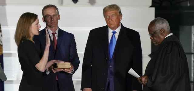 trump amyconeybarrett 2 lapresse1280 640x300
