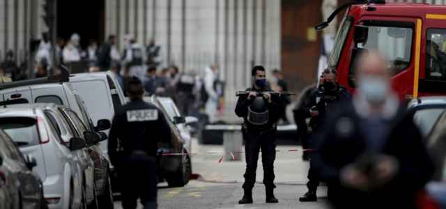 attentato francia terrorismo 5 lapresse1280 640x300