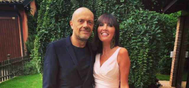 Debora Pelamatti Moglie Di Max Pezzali Dalla Complicit Allamore