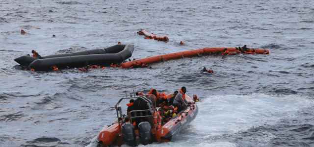 immigrazione migranti naufragio 1 lapresse1280 640x300