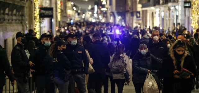 roma negozi shopping 1 lapresse1280 640x300