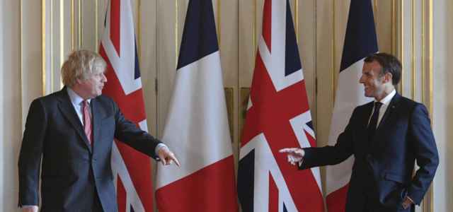 Macron e Boris Johnson