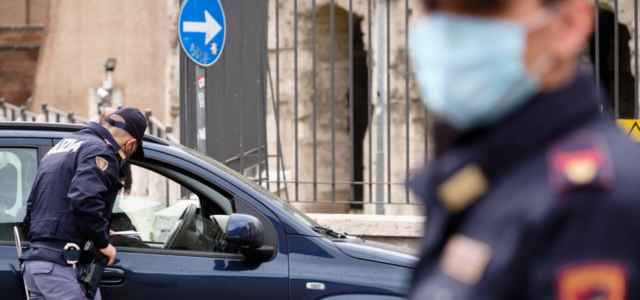 Controlli polizia