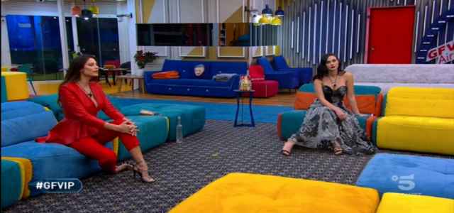 dayane mello rosalinda cannavo 640x300