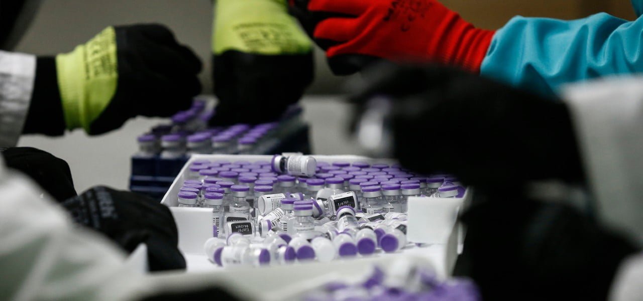 Toscana, caso vaccini: “tolti” ad anziani/ Il 17% alla misteriosa categoria “altro” Toscana, caso vaccini: “tolti” ad anziani/ Il 17% alla misteriosa categoria “altro”