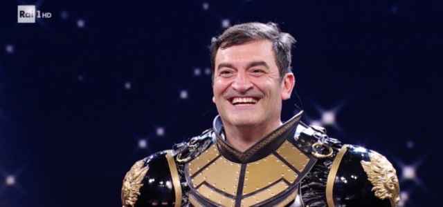 Max Giusti, Lupo de Il cantante mascherato