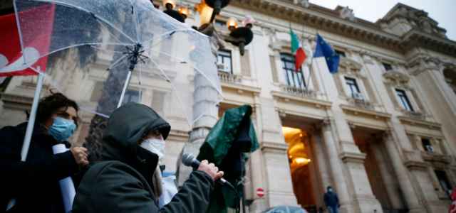 scuola docenti protesta 3 lapresse1280 640x300